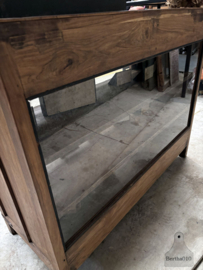 Antieke toonbank met oud gebobbeld glas (146570) verkocht