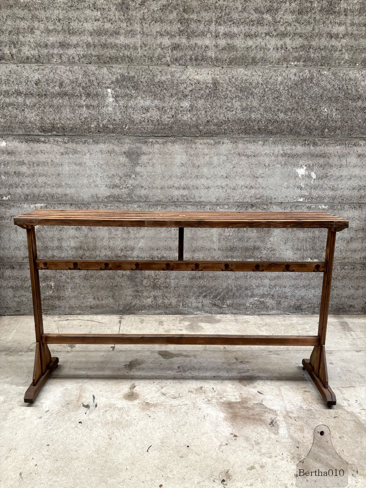 Originele oude schoolkapstok op wielen jaren ’40–’50 147606