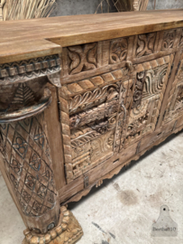 Handgesneden Indiaase console functioneel kunstwerk met karakter 147771 verkocht