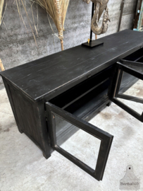 Authentiek dressoir (146870)