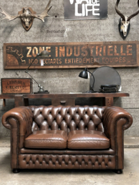 Oude in perfect zijnde zijn 2 zits Chesterfield (147133) verkocht