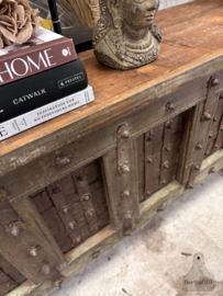 Oosters dressoir (147250)