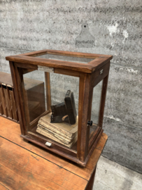 Laboratorium vitrine 147684 verkocht