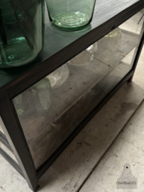 Antiek keukeneiland met glasvitrine, keukeneiland 147781c