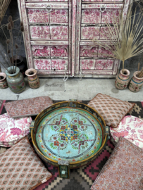 Prachtige Chakki tafel (147255)