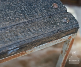 Industriele tafel, oude scheepsluiken (130536)..verkocht