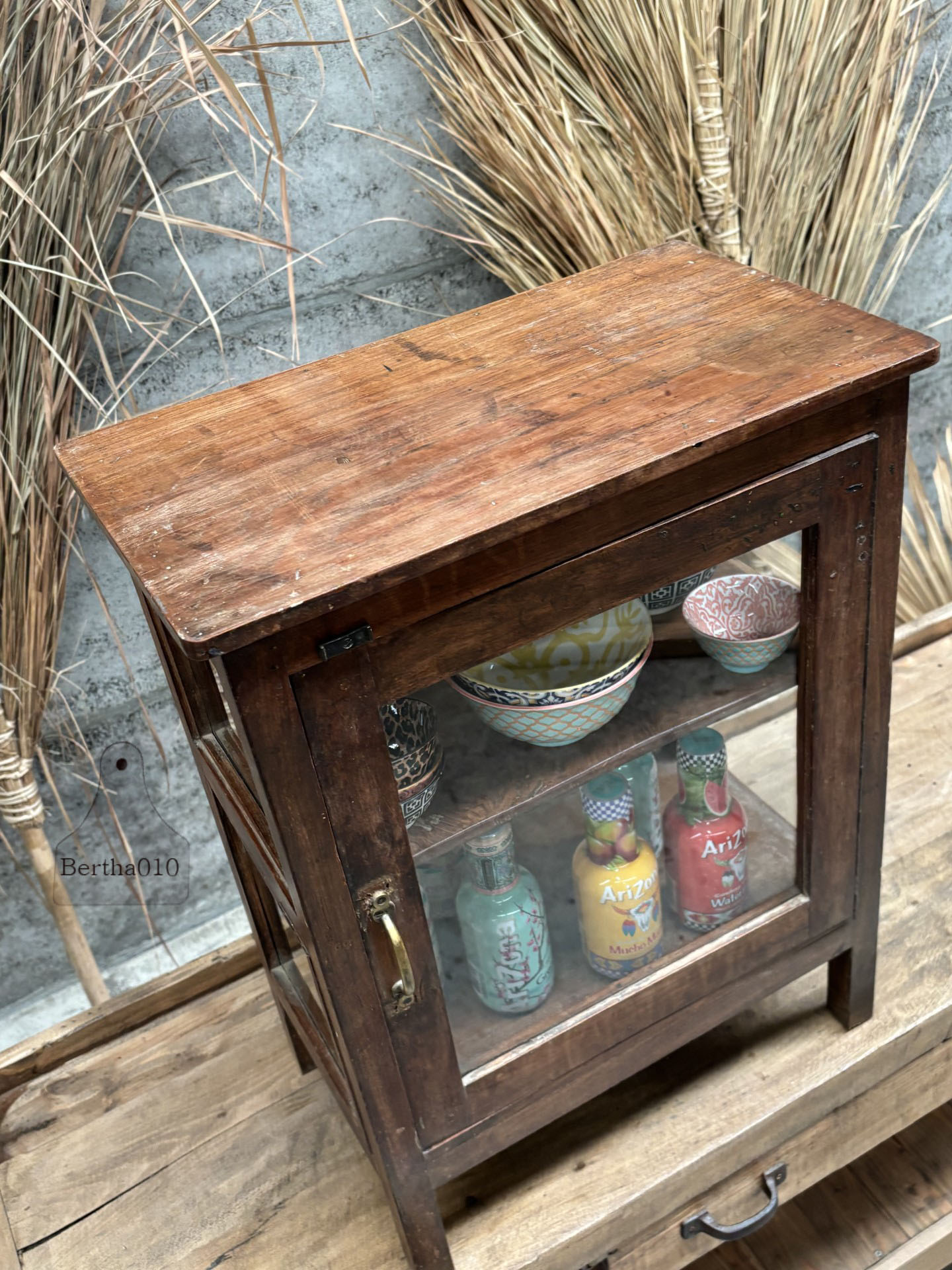 Oud Engels vitrinekastje gebobbeld glas ca 1900 (147448)