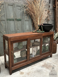 Authentieke jaren 30 winkelvitrine toonbank 148080 lengte 152 cm
