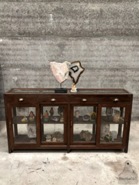 Karaktervolle oude winkeltoonbank  vitrinekast glazen blad jaren 20 40 147863