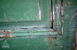 Oude geleefde groene deur (131283)....verkocht