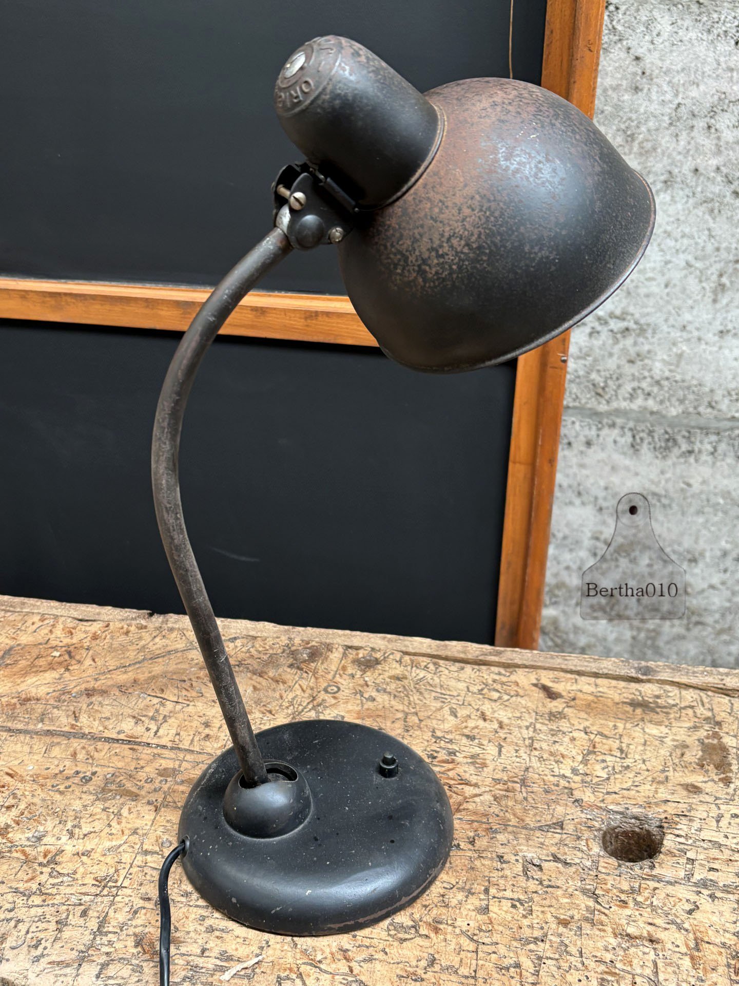 Originele Kaiser Idell Model 6551 Bureaulamp 147570