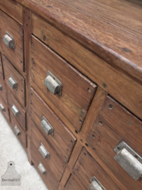 Grote apothekerstoonbank twee kanten 147265...verkocht