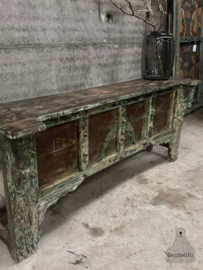 Indiaas dressoir met pauwen, ambacht, erfgoed en karakter 147773
