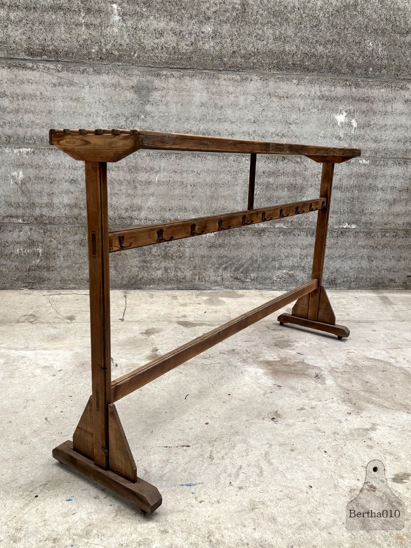Originele oude schoolkapstok op wielen jaren ’40–’50 147606