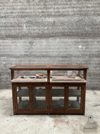 Unieke antieke winkel musea vitrine statement piece 147854