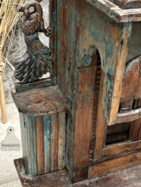 Unieke vondst, oude originele antieke houten tempel altaar 147673