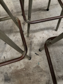 6 authentieke laboratorium school krukken jaren 40 50 147812