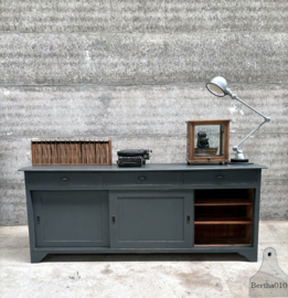 Oude schoolkast 147523