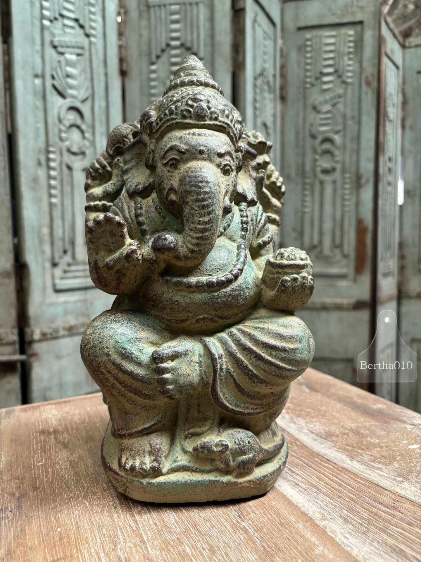 Stenen beeld Ganesha 28 cm hoog 147508