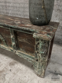 Indiaas dressoir met pauwen, ambacht, erfgoed en karakter 147773