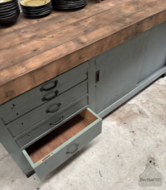 Oude werkbank toonbank keukeneiland 147658