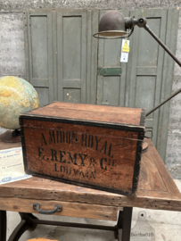 Oude houten kist Amidon Royal (147073) verkocht