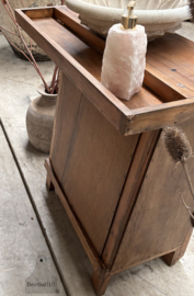 Oude kleine werkbank 147980 lengte 83 cm