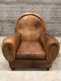 XL oude fauteuil schapenleer (146372) verkocht