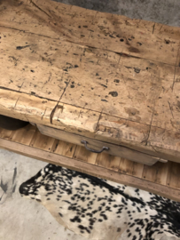 Prachtige timmermanswerkbank lengte 198 cm  (145708) verkocht