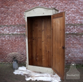 Antieke kledingkast (131513)..verkocht