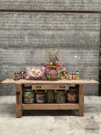 Lange oude eiken werkbank uit Frans atelier 147957 lengte 240 cm