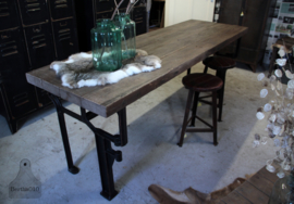Industriële machinetafel/dressoir (133093) verkocht