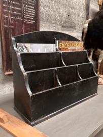 Stoere houten oude postsorteerbak 147683 a