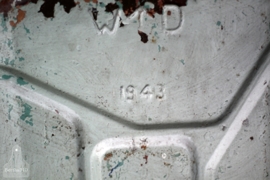 Oude jerrycan uit jaren 40 (131916) verkocht