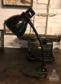 Originele Bauhaus bureaulamp (138637) verkocht