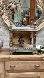 Oude houten tempel altaar 147296