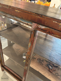 Unieke labo winkel vitrine antiek 148162 in onze unit bij Loods 5