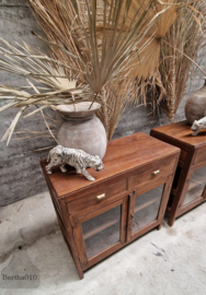 Drie Antieke Engelse Toonbanken/Vitrines uit de Jaren '20 147397 147398 147399 verkocht