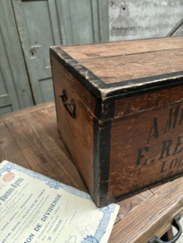 Oude houten kist Amidon Royal (147073) verkocht