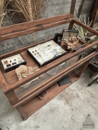 Oude houten museumvitrine 1930 1940 148113