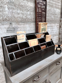 Antieke houten postsorteerbak bureau organizer met patina 147682