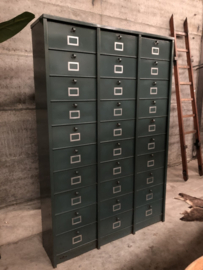 Zeldzaam mooie Strafor kleppenkast (145717) verkocht