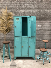 Turquoise 6-deurs locker (144313) verkocht