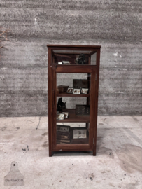 Oud Engels vitrine museumkast (147236)