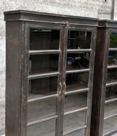 2 antieke hoge kasten (146609) verkocht