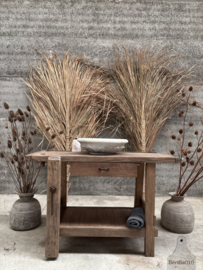 Oude kleine werkbank 147981 lengte 122 cm