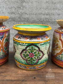 Oude houten melkpot uit India 147885v 33 cm hoog