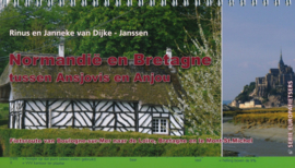 Fietsgids Normandië en Bretagne - tussen Ansjovis en Anjou | Pirola | ISBN 9789064558269