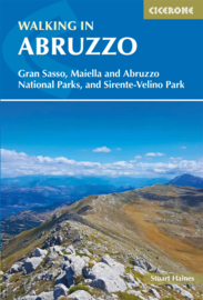 Wandelgids-Trekkinggids Walking in Abruzzo | Cicerone | ISBN 9781852849788