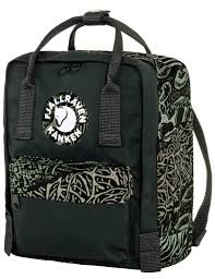 kanken art  plus dark woods